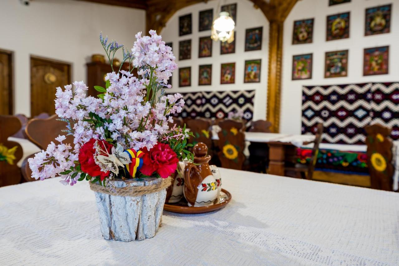 Pensiunea Casa Traditiilor 3* Ieud
