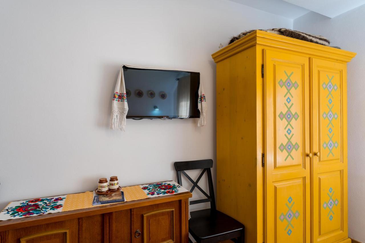 Pensiunea Casa Traditiilor Guest house 3*