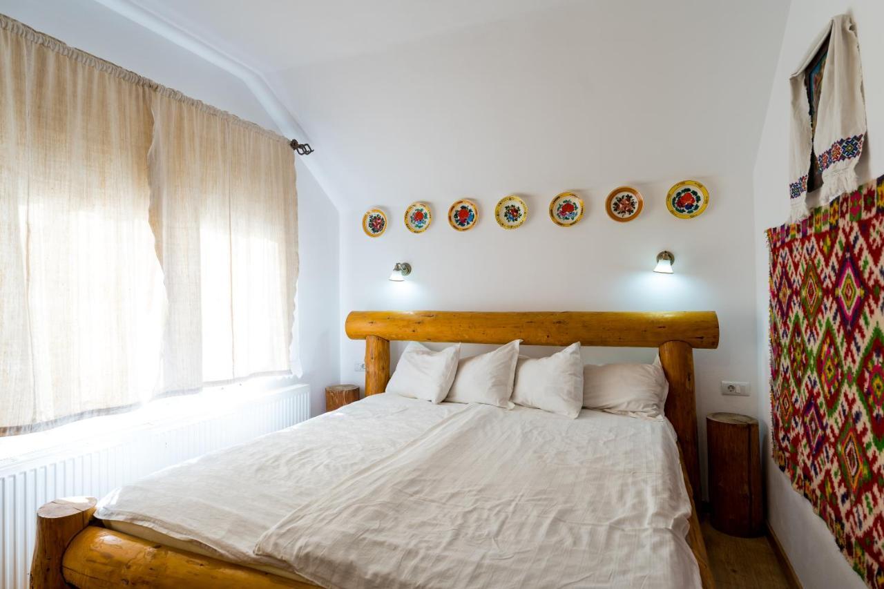 Pensiunea Casa Traditiilor Guest house Ieud